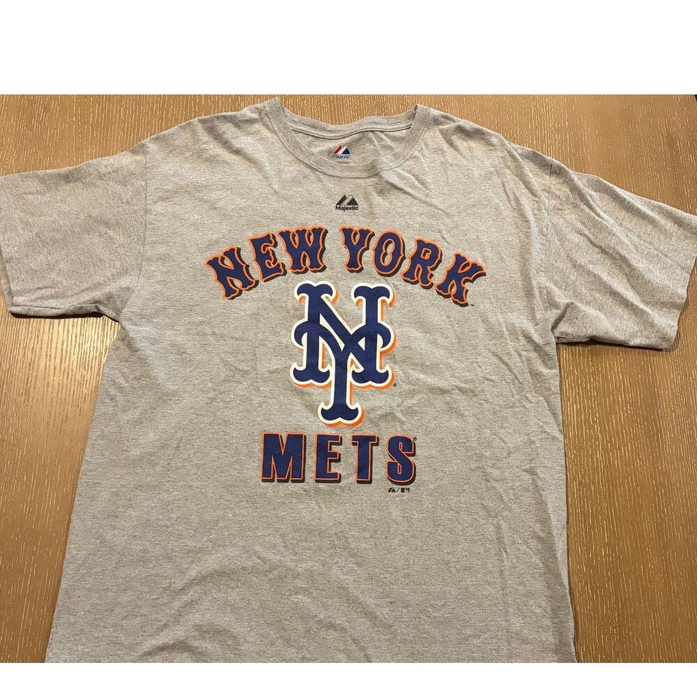New York METS Majestic Mens Size  XL Gray Short Sleeve‎ Shirt MLB